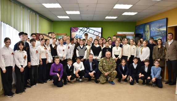 Быть достойными гражданами призывают молодежь Магадана кавалеры ордена Мужества