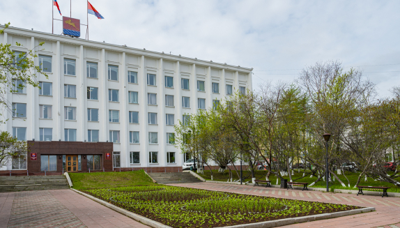 Еженедельное совещание по работе коммунальных служб под руководством Ларисы Поликановой прошло в мэрии города
