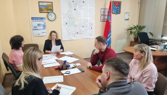 В Магадане состоялась регистрация кандидатов в депутаты по трем избирательным одномандатным округам