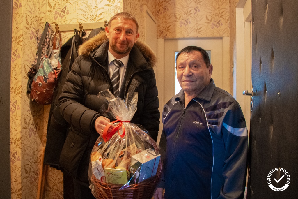 Магаданцы – жители блокадного Ленинграда принимают гостей